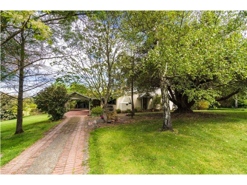 16 Waters Road, Mount George SA 5155