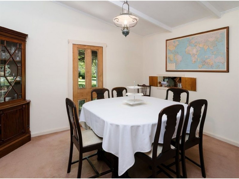 16 Waters Road, Mount George SA 5155