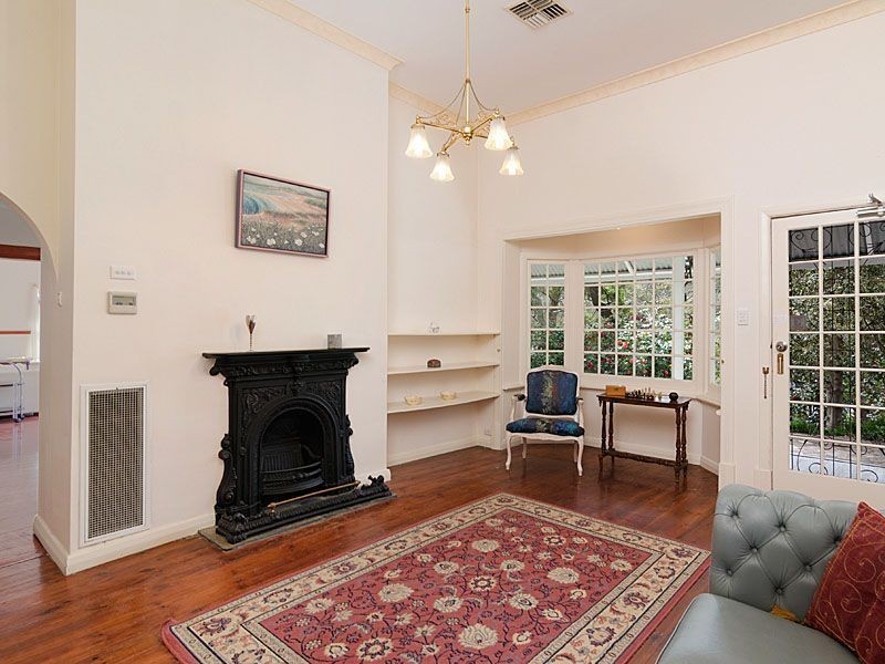 18 Fenchurch Road, Aldgate SA 5154