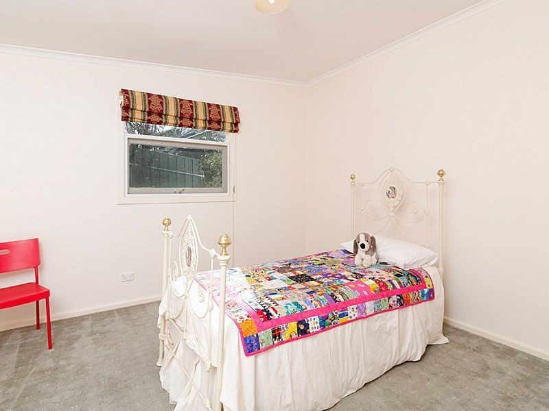 18 Fenchurch Road, Aldgate SA 5154