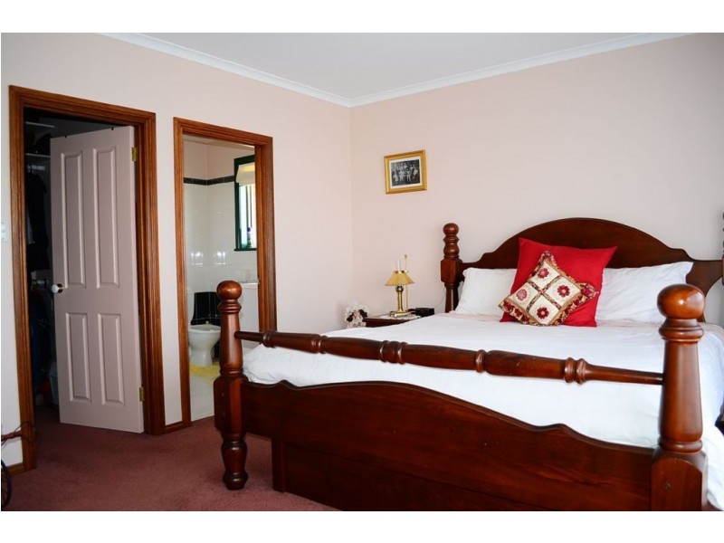 8 Evans Street, Woodside SA 5244