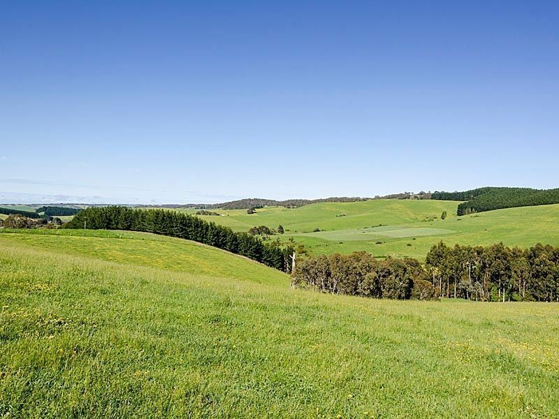 361 Bull Creek Road PARIS CREEK, Meadows SA 5201