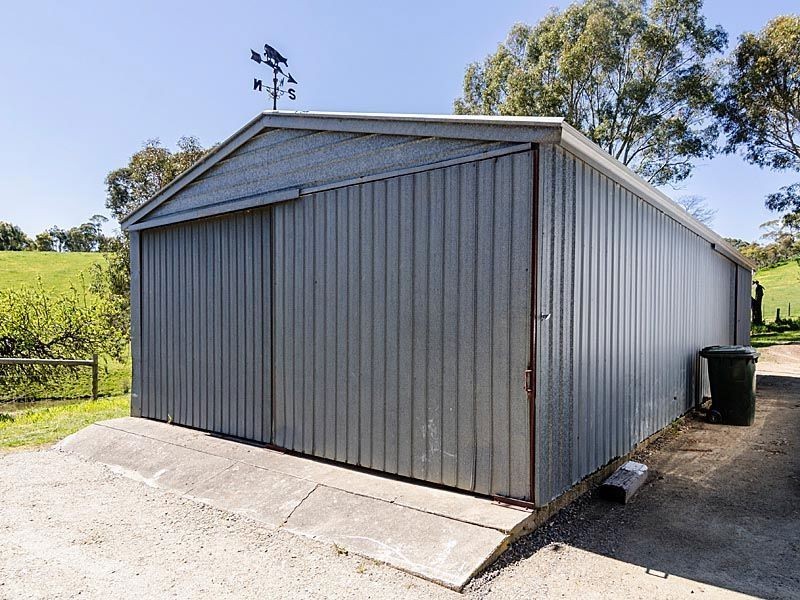 361 Bull Creek Road PARIS CREEK, Meadows SA 5201