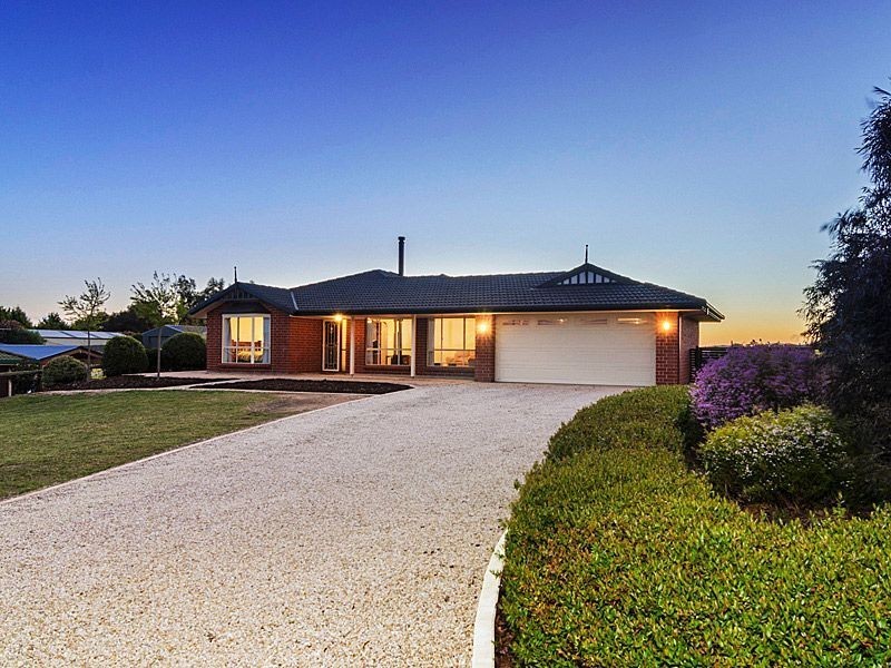 126 Burnbank Way, Mount Barker SA 5251