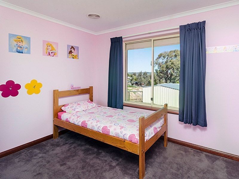 126 Burnbank Way, Mount Barker SA 5251