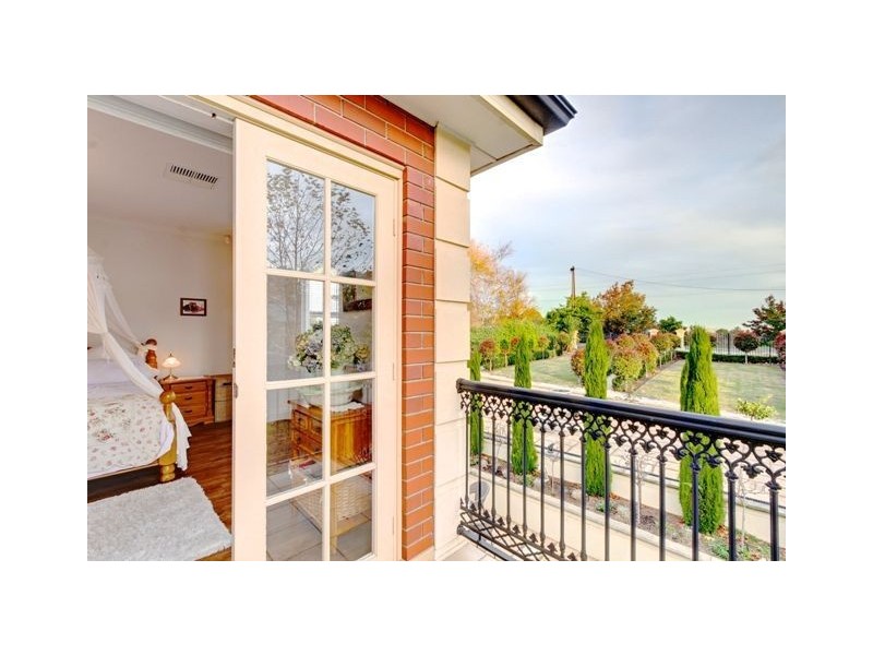 79 Old Mount Barker Road, Stirling SA 5152