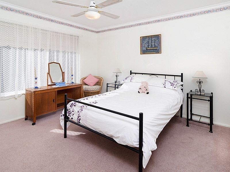19 Mansfield Road, Mount Barker SA 5251