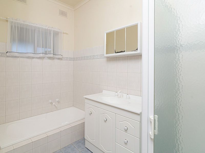 6 Valencia Drive, Murray Bridge SA 5253