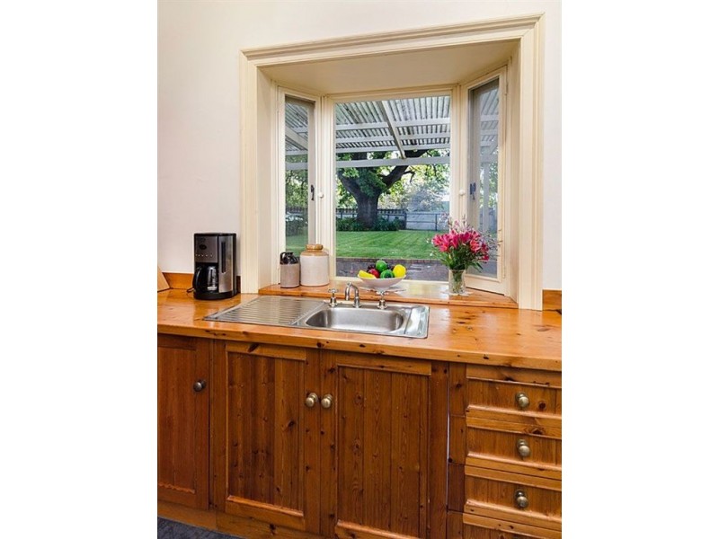 11 Druids Avenue, Mount Barker SA 5251