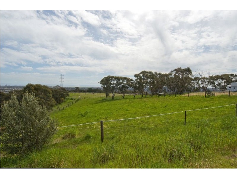 433 Bains Road, Onkaparinga Hills SA 5163