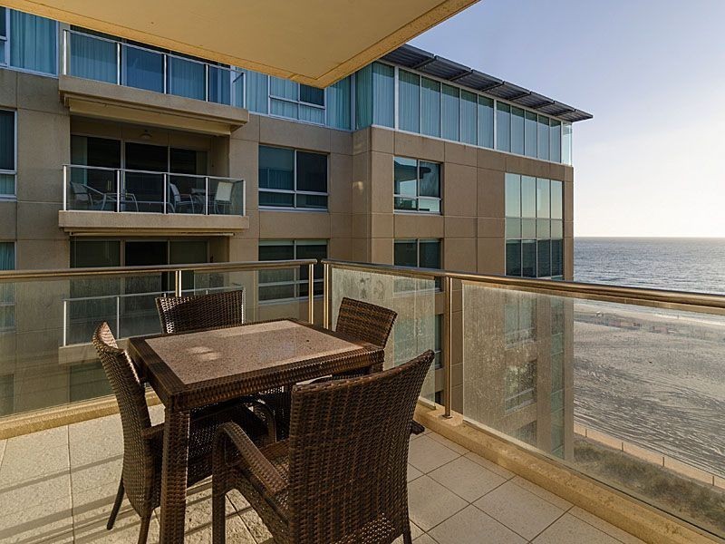 607/16 Holdfast Promenade, Glenelg SA 5045
