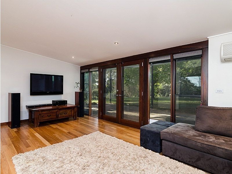 37 Hill Street, Crafers West SA 5152
