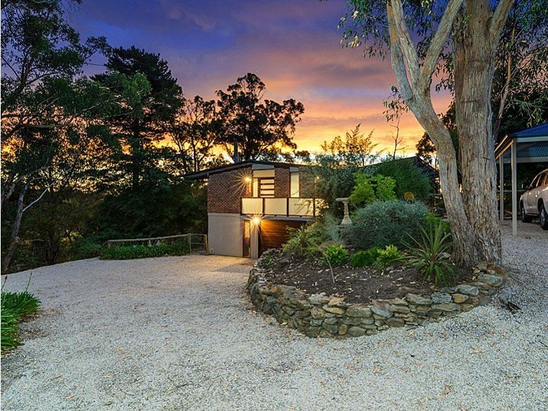 37 Hill Street, Crafers West SA 5152