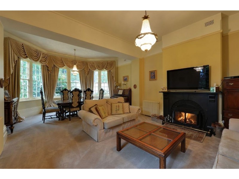 21 Waverley Ridge Road, Crafers West SA 5152