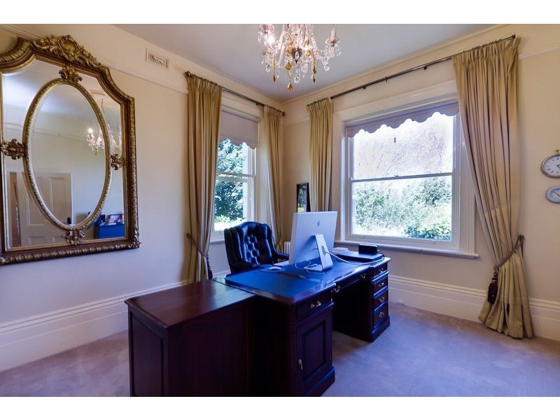 21 Waverley Ridge Road, Crafers West SA 5152