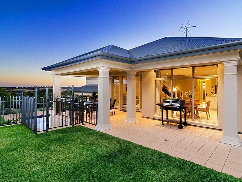 2 Tremayne Drive, Mount Barker SA 5251