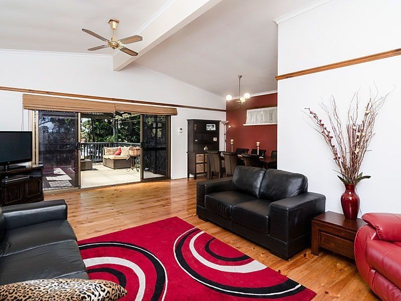 38 Lake View Crescent, Highbury SA 5089