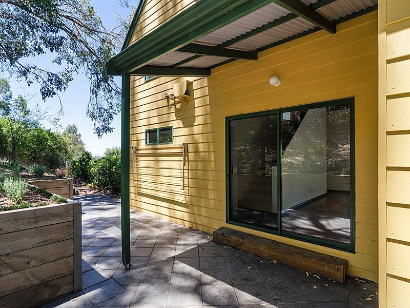 17 Fernhill Road, Bridgewater SA 5155