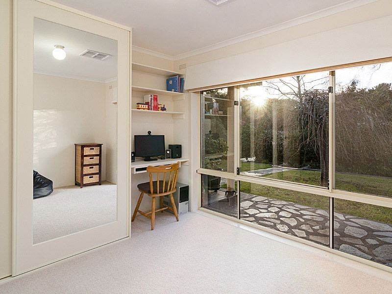 60 Pomona Road, Stirling SA 5152