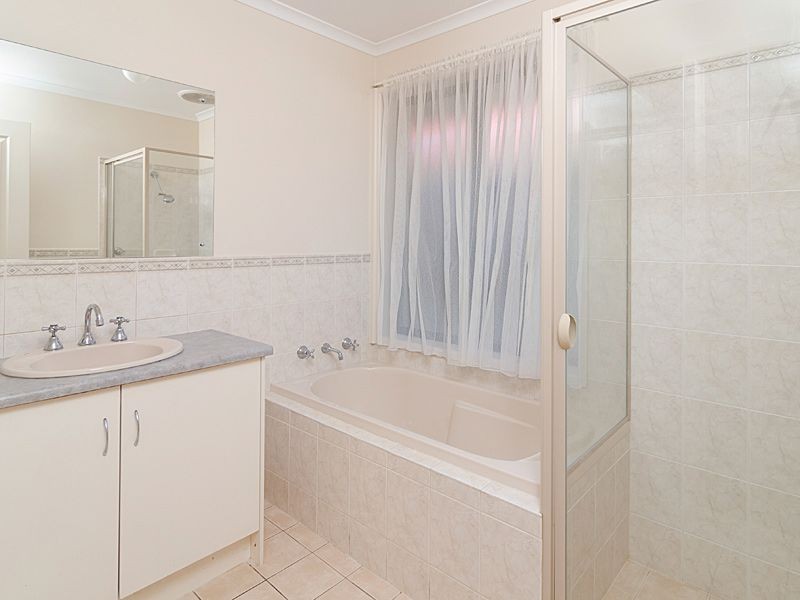 13 Melville Street, Mount Barker SA 5251