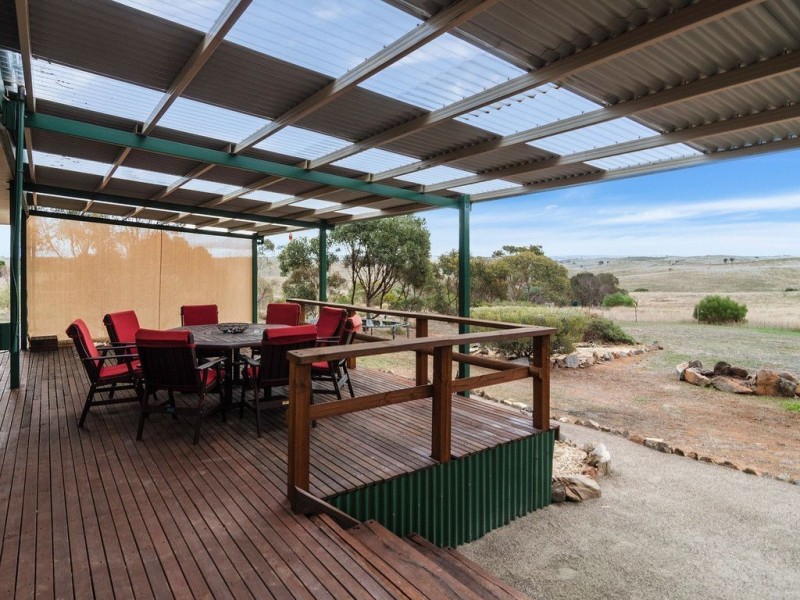 739 Bremer Valley Road ROCKLEIGH, Callington SA 5254
