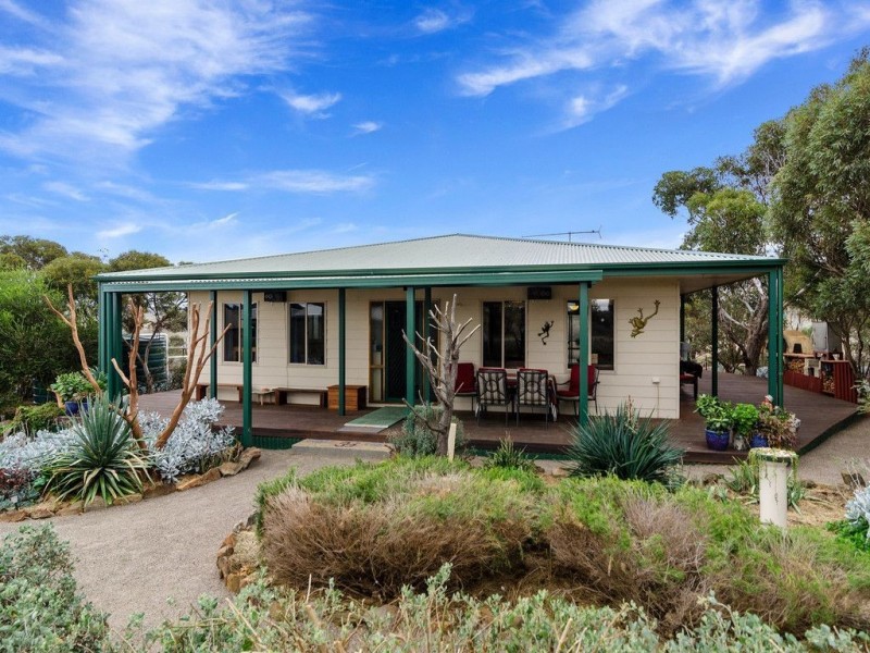 739 Bremer Valley Road ROCKLEIGH, Callington SA 5254