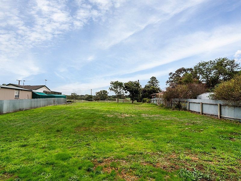 15 & 15A Armstrong Street, Mount Barker SA 5251