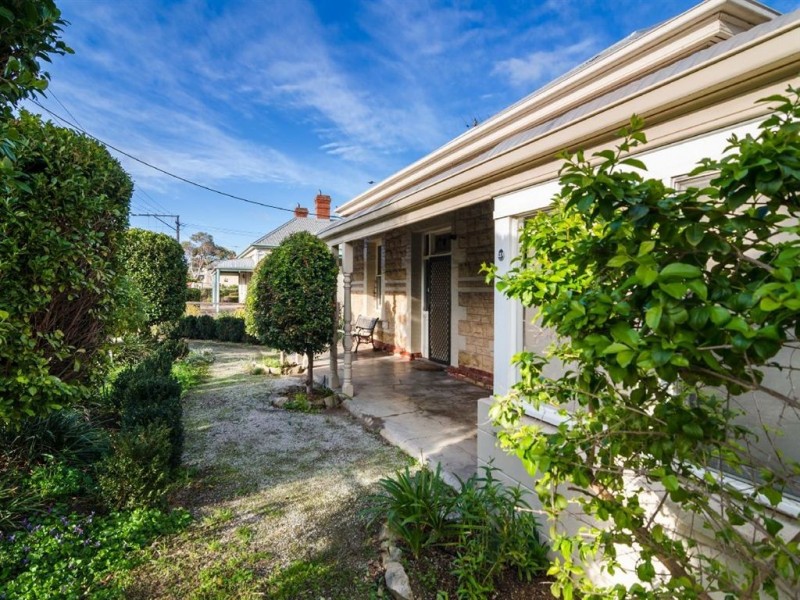 11A & 11B Verdun Road, Murray Bridge SA 5253