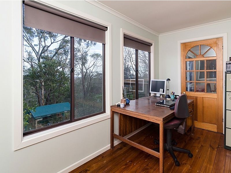 21 Emmett Road, Crafers West SA 5152