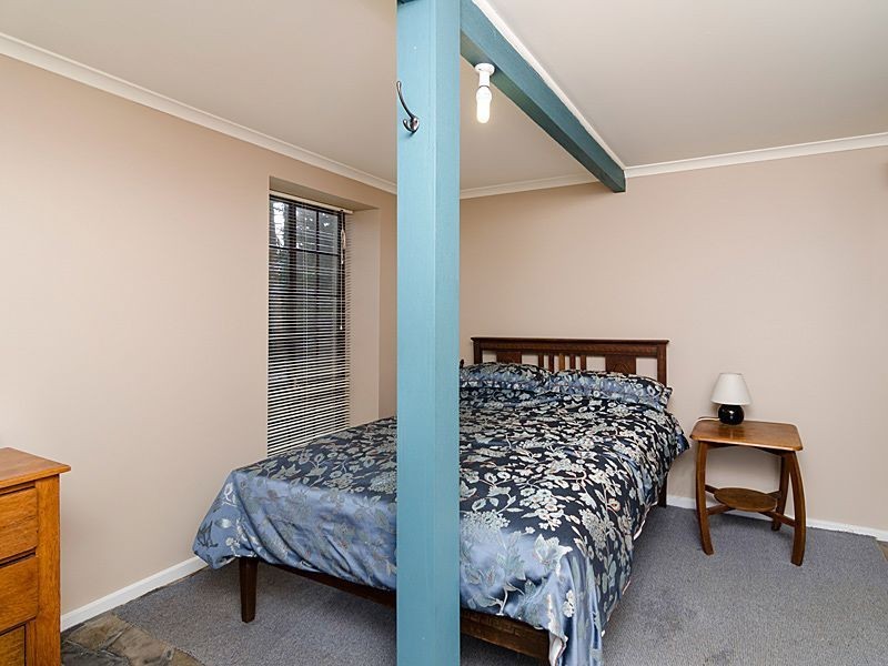 21 Emmett Road, Crafers West SA 5152