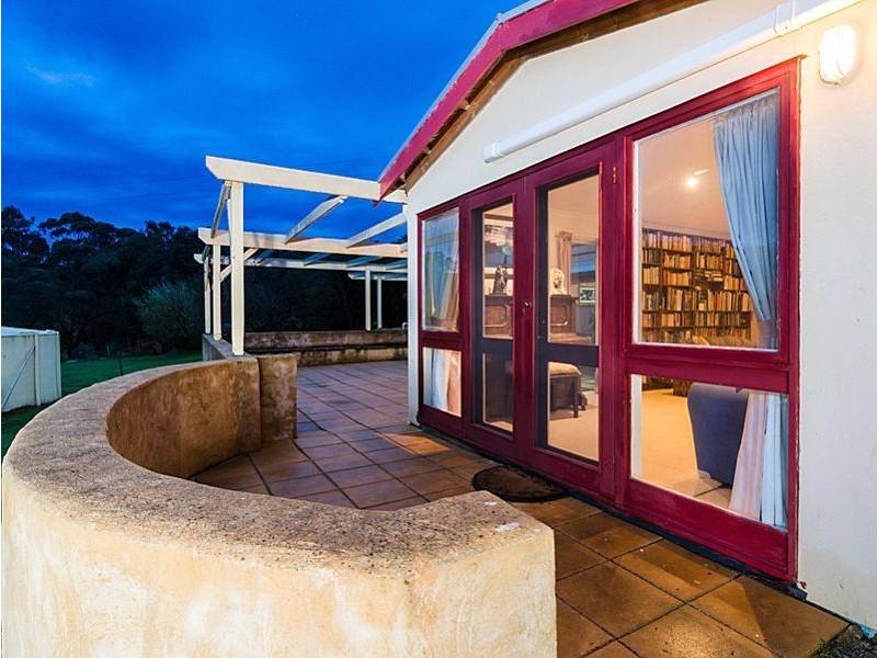 402 Deloraine Road, Kersbrook SA 5231