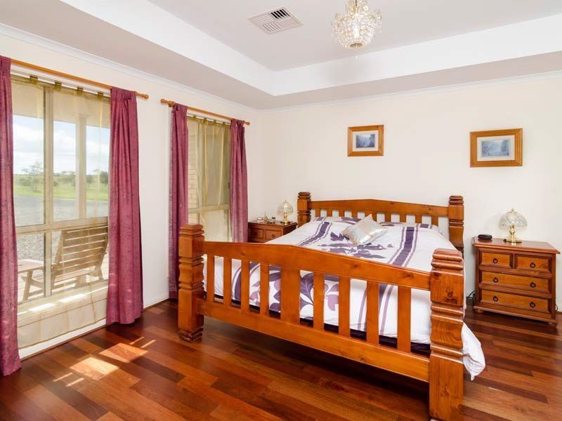 63 Trainers Way, Strathalbyn SA 5255