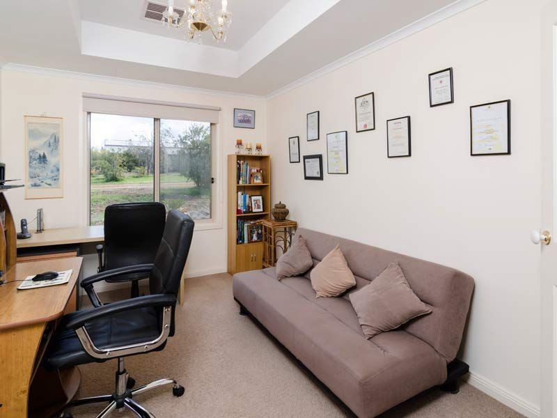 63 Trainers Way, Strathalbyn SA 5255