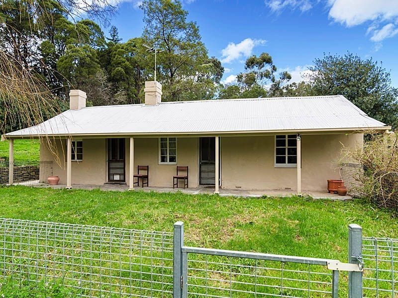 100A Old Mount Barker Road, Stirling SA 5152