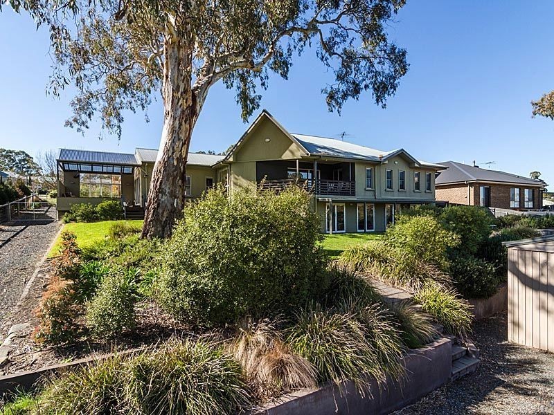 7 Fairfield Road, Mount Barker SA 5251