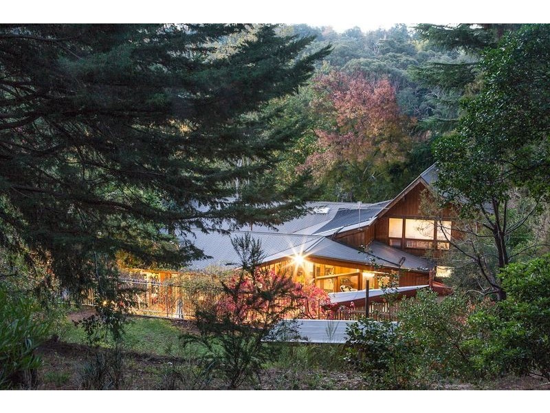 21 Sturt Valley Road, Stirling SA 5152