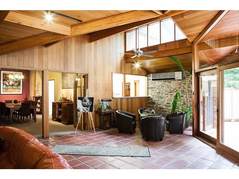 21 Sturt Valley Road, Stirling SA 5152