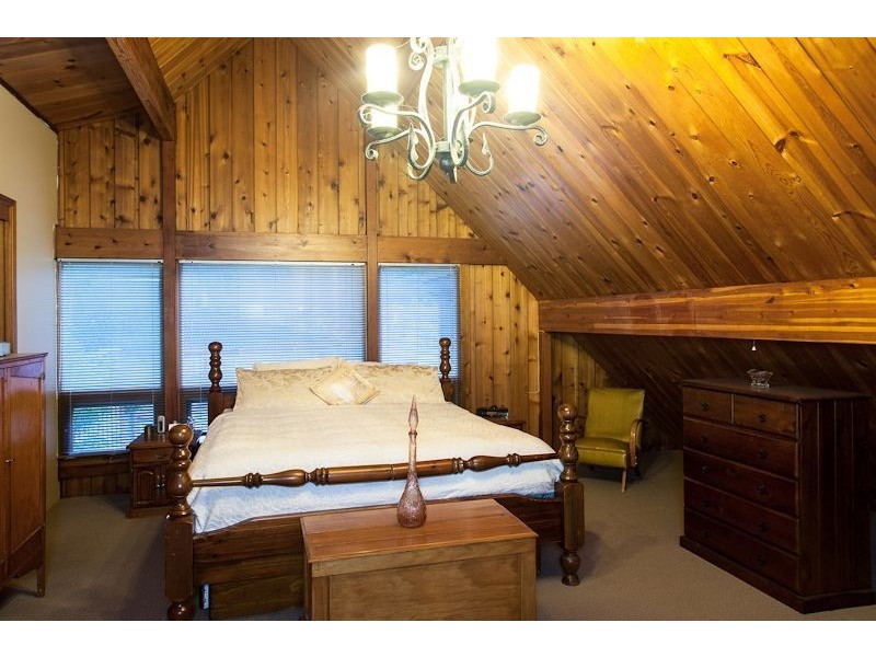 21 Sturt Valley Road, Stirling SA 5152