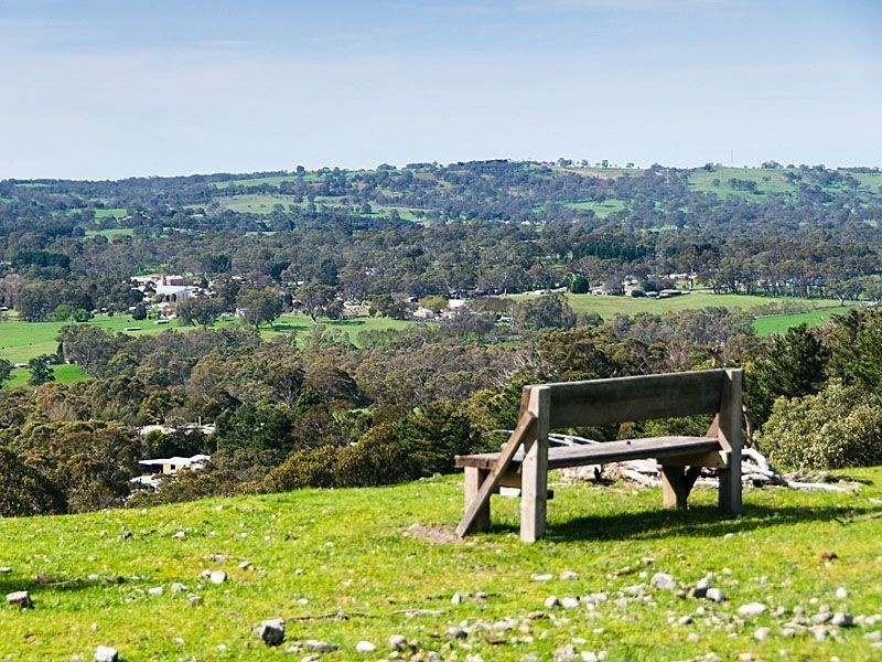 152 Winton Road, Birdwood SA 5234