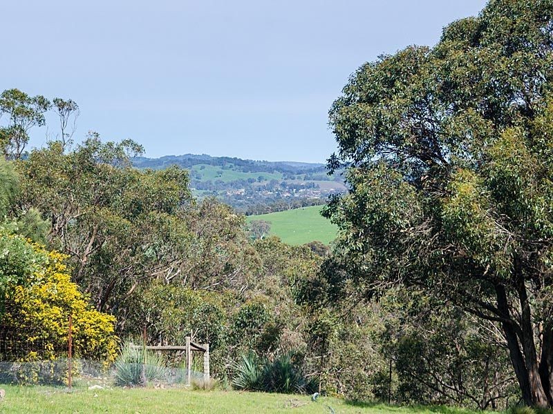 152 Winton Road, Birdwood SA 5234