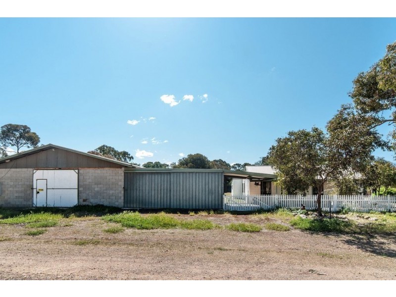 404 Glen Roy Road, Mount Pleasant SA 5235