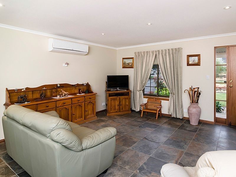 8 Topar Road, Kanmantoo SA 5252