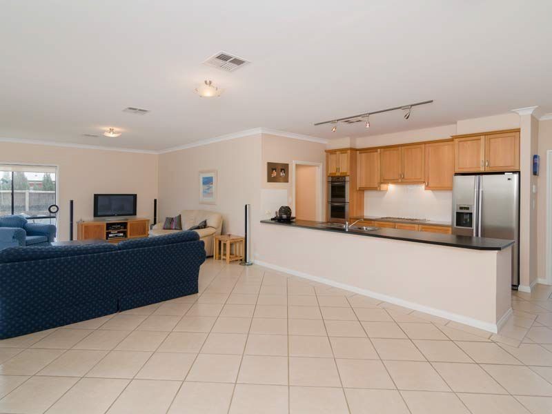 114 Burnbank Way, Mount Barker SA 5251