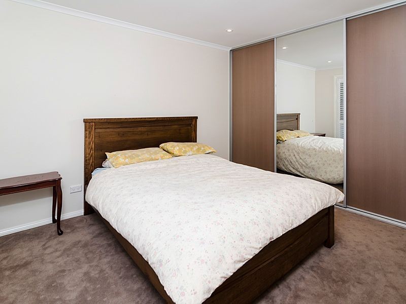 16 Sunnyside Road, Sunnyside SA 5253