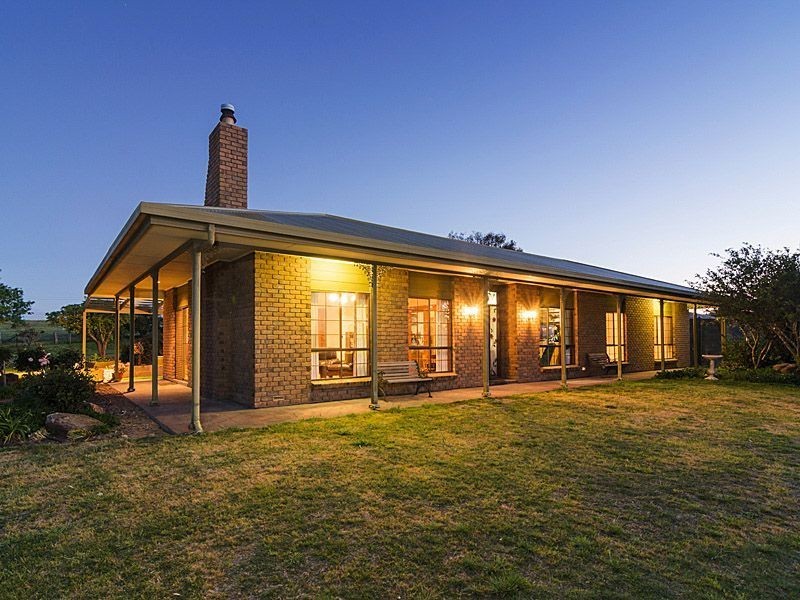 93 McLean Road, Birdwood SA 5234