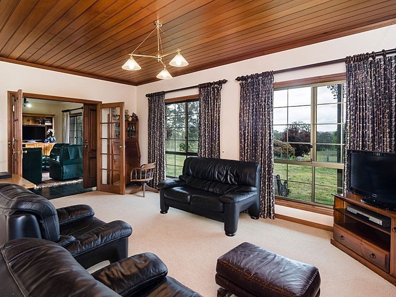 93 McLean Road, Birdwood SA 5234