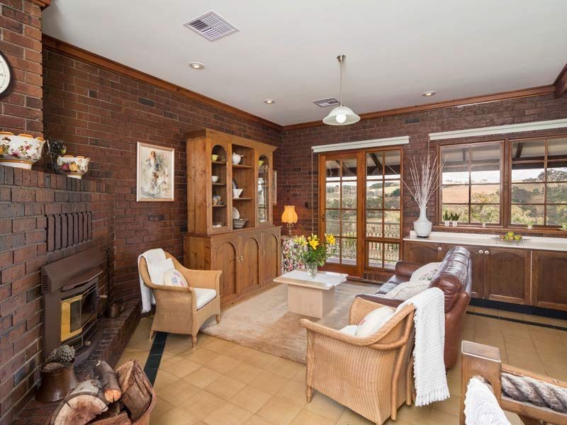 620b Springs Road, Mount Barker Springs SA 5251