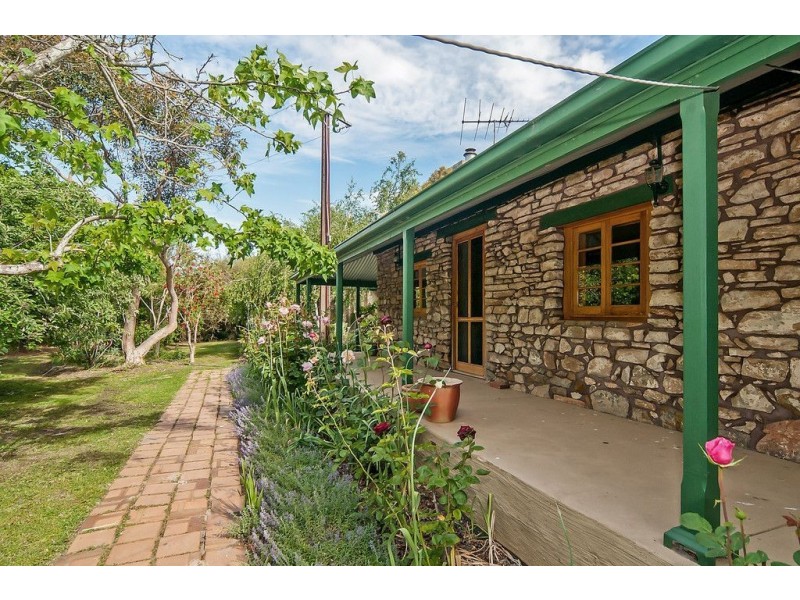 11 Peake Road, Birdwood SA 5234