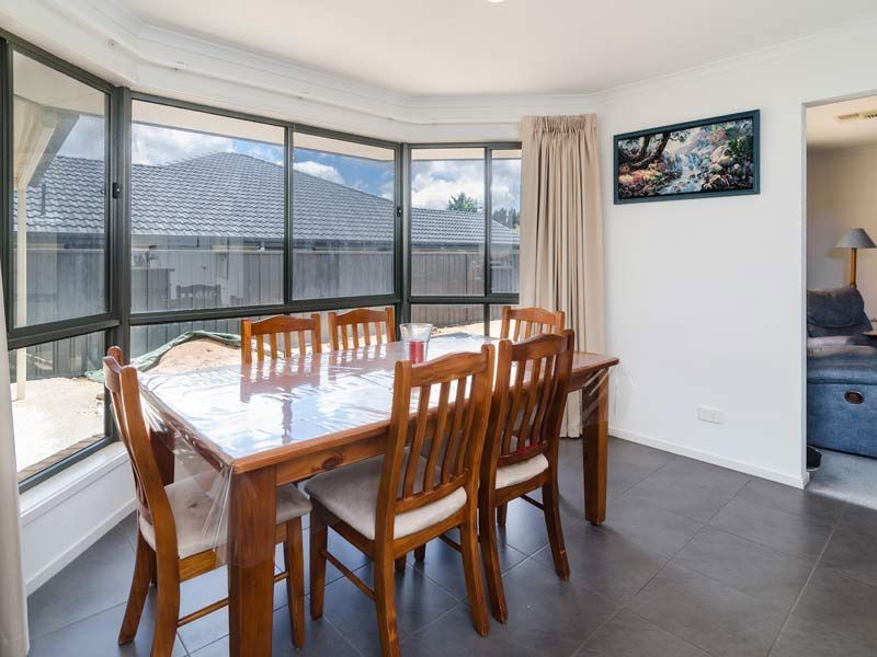 33 Hurling Drive, Mount Barker SA 5251