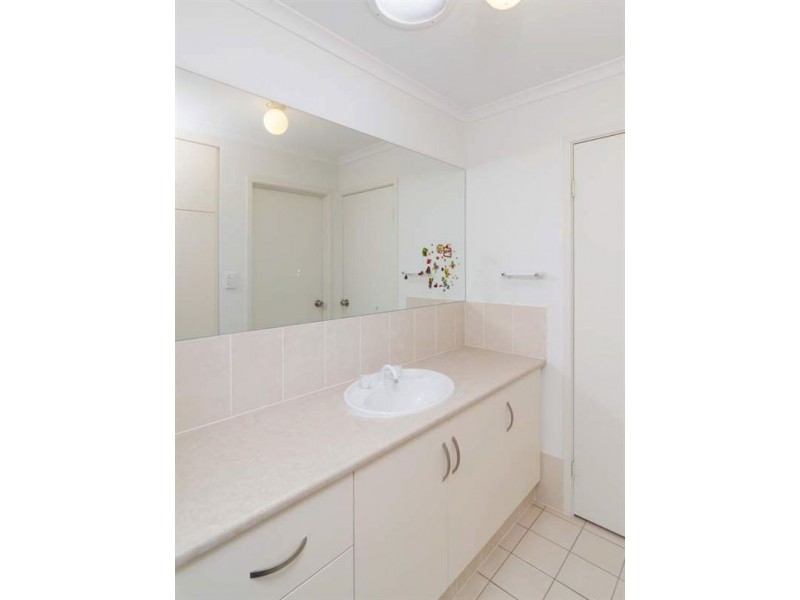 33 Hurling Drive, Mount Barker SA 5251